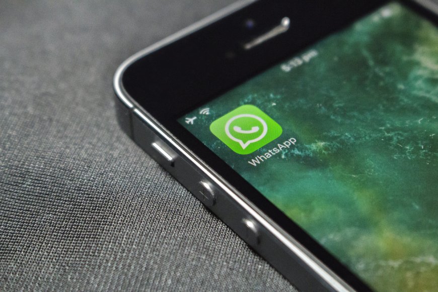 Russian Hackers Use Phishing Tactics to Steal WhatsApp Data from Ukraine Workers