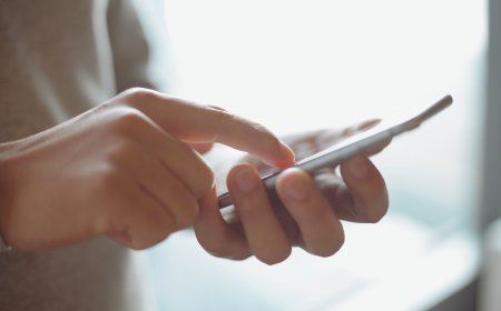 Experts Warn: Mobile Devices Are the New Frontline in Global Cyber Espionage